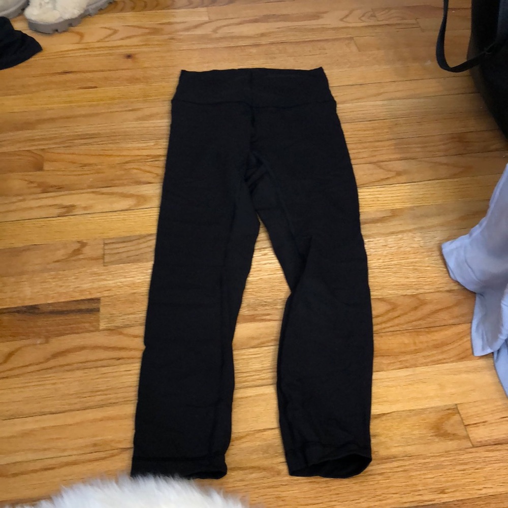 Lululemon wunder under